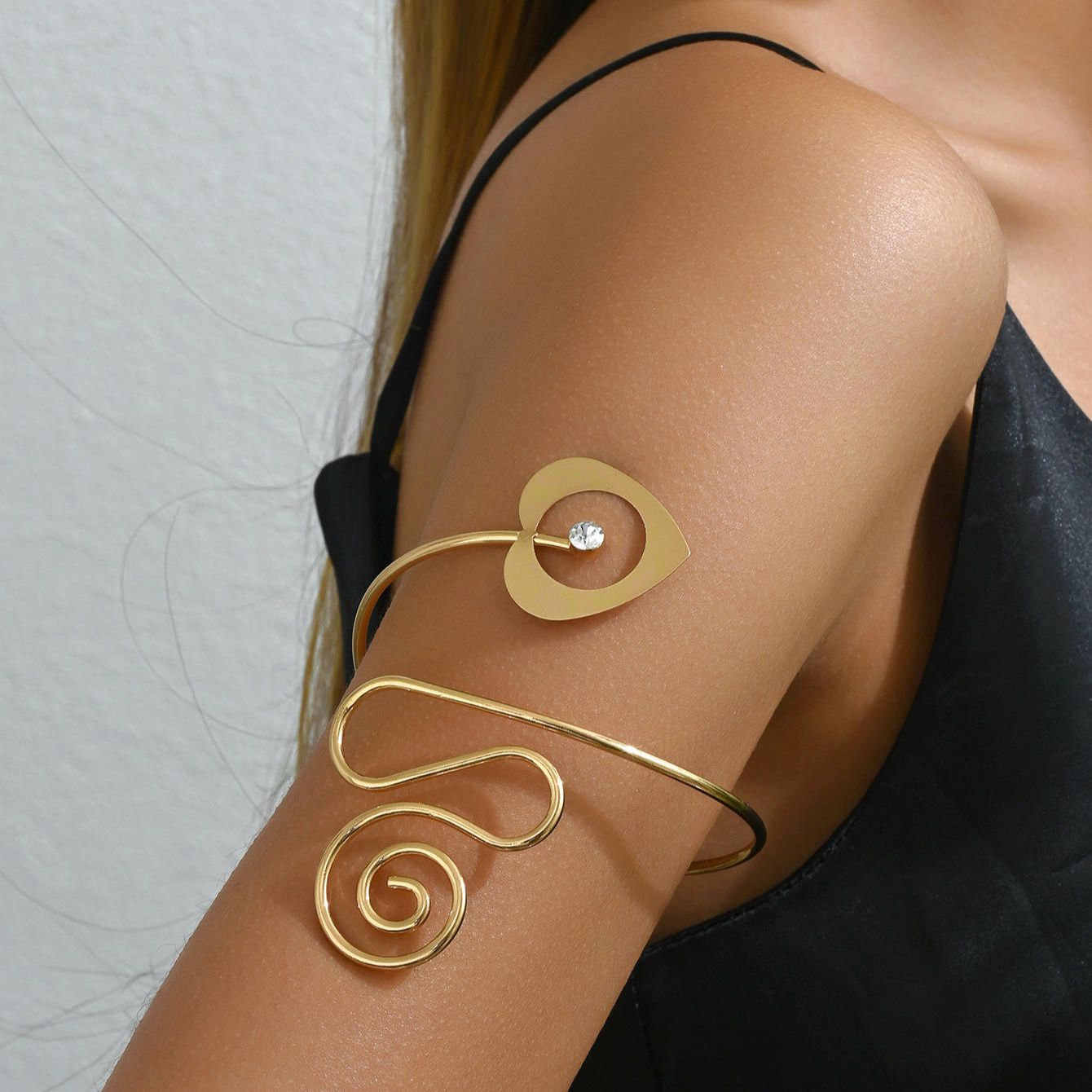 Simple Gold Geometric Open Arm Cuff Bracelet With Rhinestone Wings Flower Leaf Design Adjustable Trendy Armlet Accessory For Women