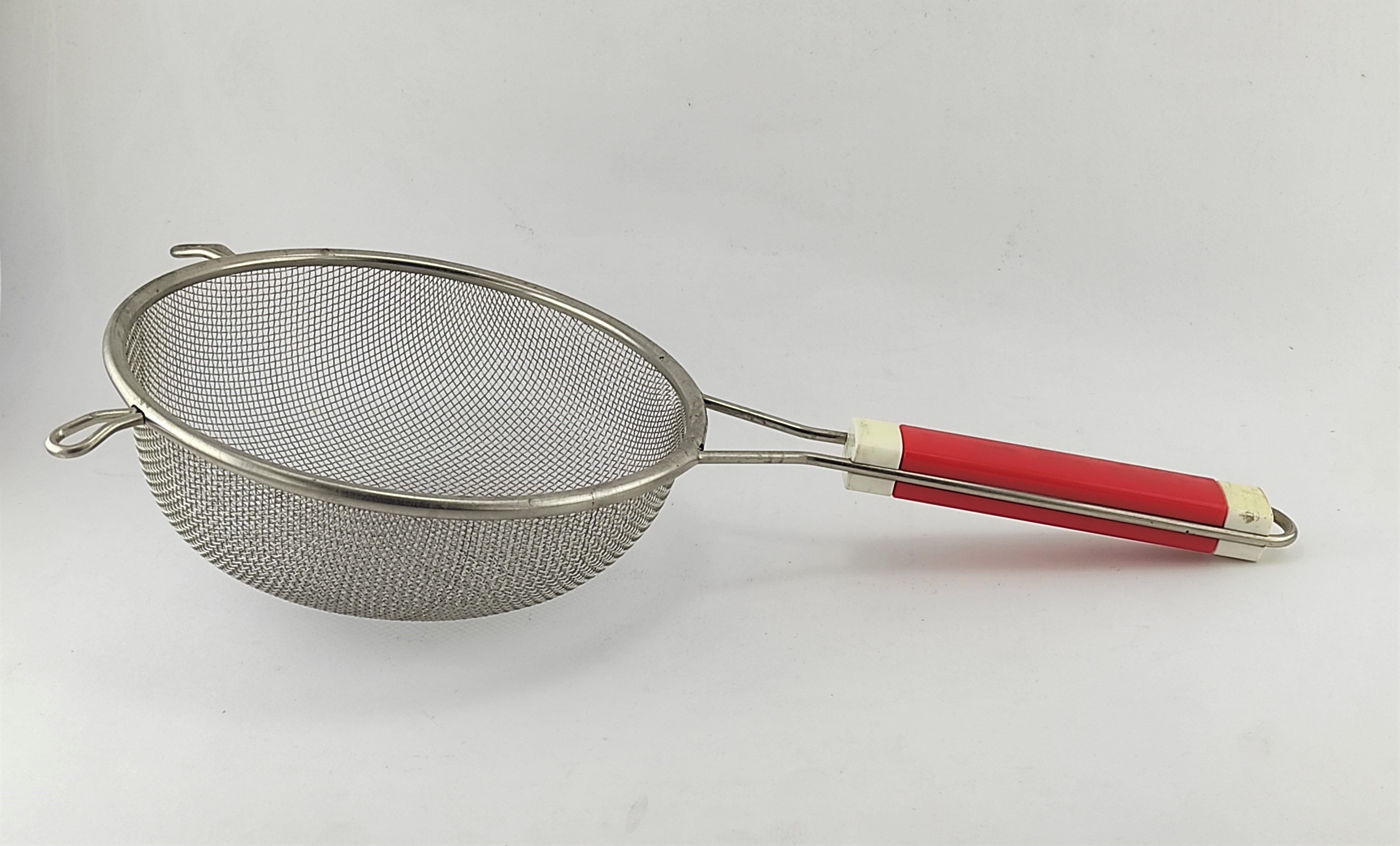 Stainless Steel Soup And Juice Strainer -17.5 cm - Ideal For Straining Soup , Juice And For Using In Deep Fry Strain