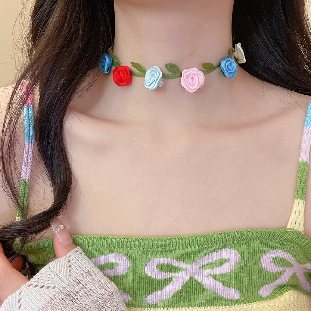 Elegant Fashion Splicing Green Leaf Ribbon Rose Flower Necklace Style Collarbone Choker Satin Cloth Flower Choker Street Jewelry Colorful Summer Clavicle Chain Spring Summer