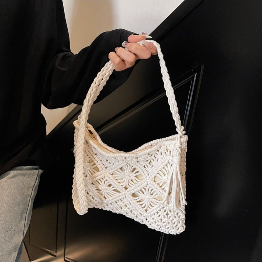 New Design Tassel Weave Shoulder Bag Women Large Capacity Crochet Crossbody Bag Beach Handbag Ethnic Style Ladies Underarm Bag Office Worker