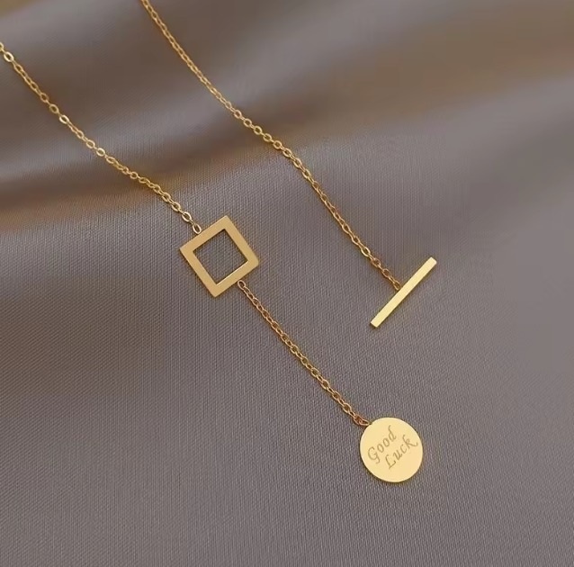 Stylish Square Tassel Long Pendant Necklace for Women & Girls - Elegant Geometric Pendant with Long Chain - Modern Fashion Jewelry Gift for Daily Wear & Special Occasions