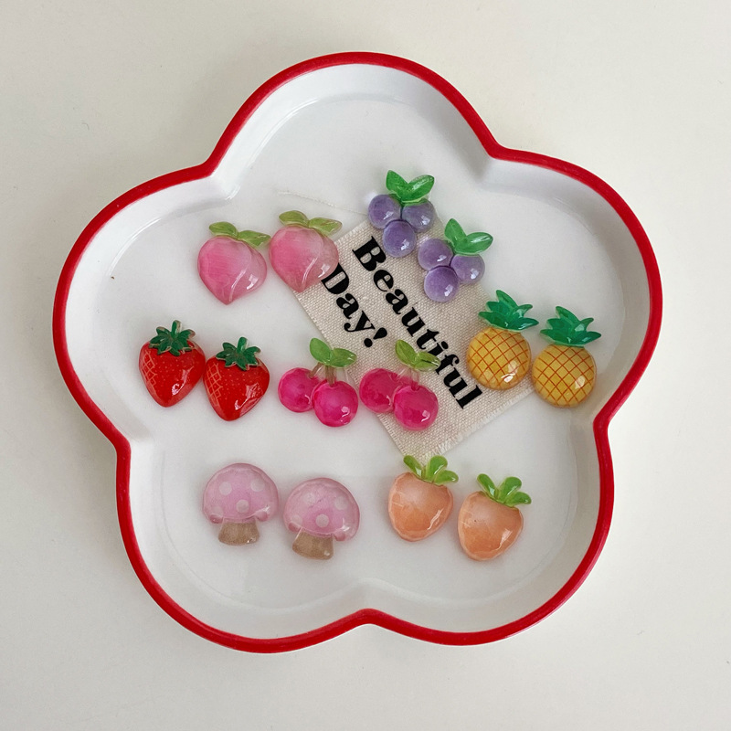 【Top-notch quality】Crystal Summer Strawberry Girl Fun Cute Cartoon Sweet Peach Fruit Earrings Earrings