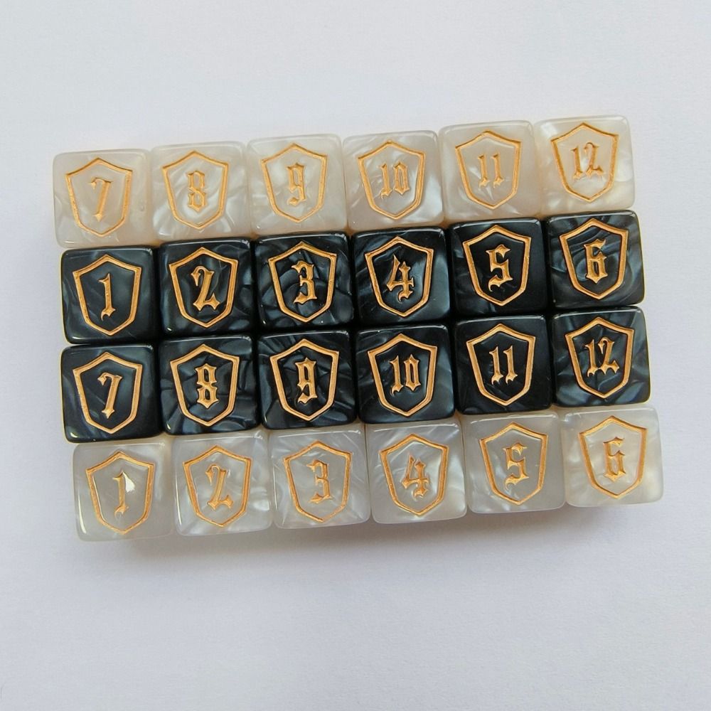 20PCS Creative Acrylic MTG Dice Set D6 16mm Dice For Table Games White Black Polyhedral Table Games Dice Gift