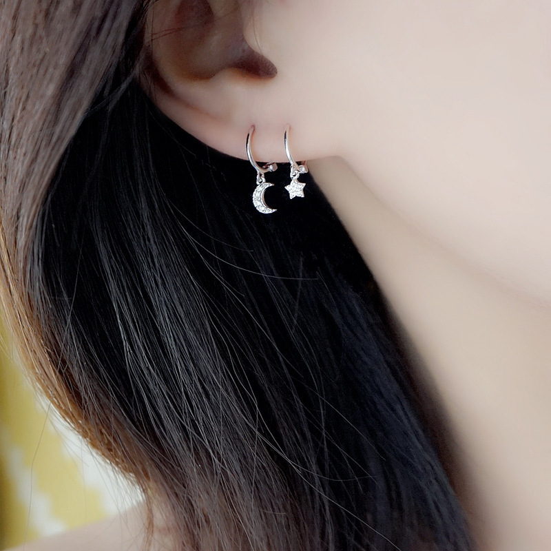 【Quality Moon Ear Buckle Women's Japanese Korean Style Fashionable Simple Mini Student Ear Ear Ring Stud Small Fresh Single Earring