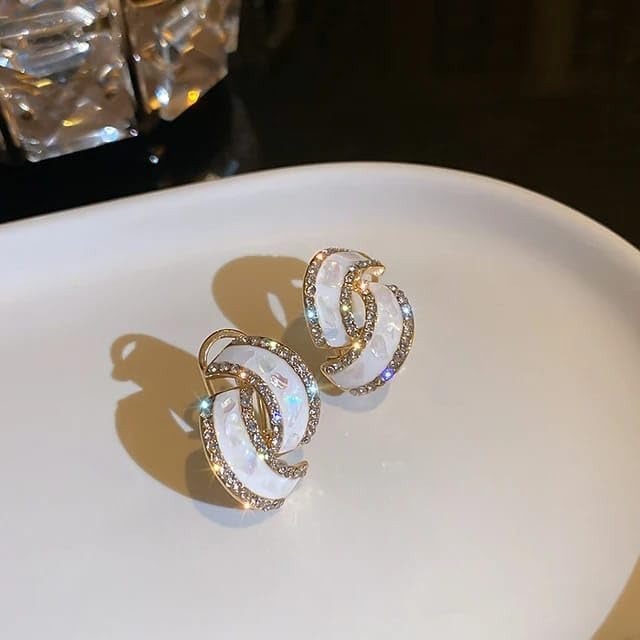 Stylish Fashionable Rhinestone Shiny Stainless Steel Cubic Zirconia Korean Western Stud Earrings for Women