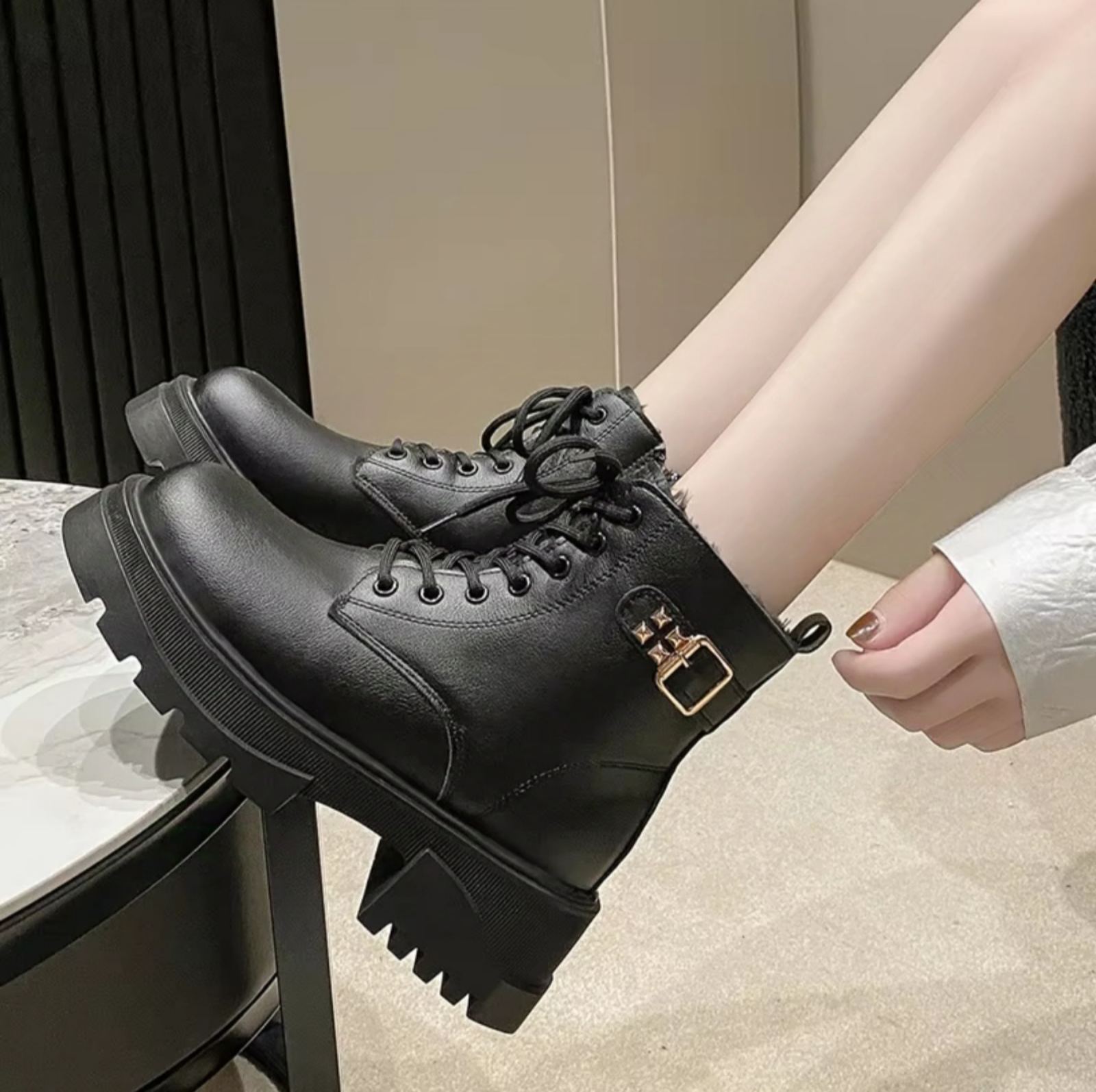 Sweet Ankle Women Boots Winter Lace Up ZIP Shoes For Women Hoof High Heels Warm Plush Metal Buckle Leather Modern Boots Zapatos