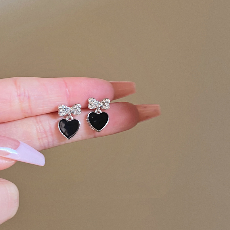 【New Arrivals】925 Silver Needle Spades Earrings Women's Sweet Cool Black Love Ear Studs Niche Design Bow Full Diamond Small Earrings