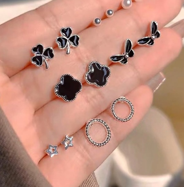 7-Pair Women’s Acrylic Stud Earrings Set - Heart, Star, Moon, Crown & Animal Cute Designs