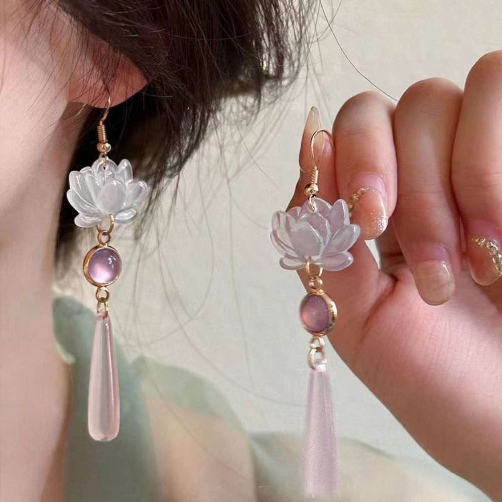 Exquisite Simple Lotus Pendant Ear Hooks Retro Elegant Chinese Classic Earrings Handmade Chinese Ancient Style Lotus Water Drop Earrings Women