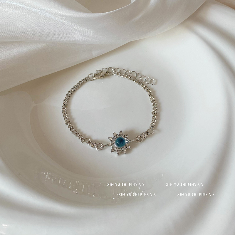 【New Arrivals】[Many stars] moonstone zircon bracelet women's retro exquisite simple high-end temperament versatile hand jewelry
