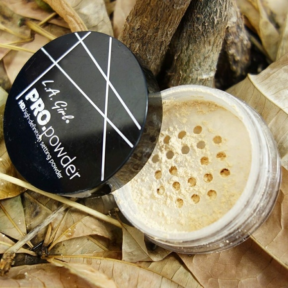 L.A. Girl PRO.HD- Setting Powder 5G
