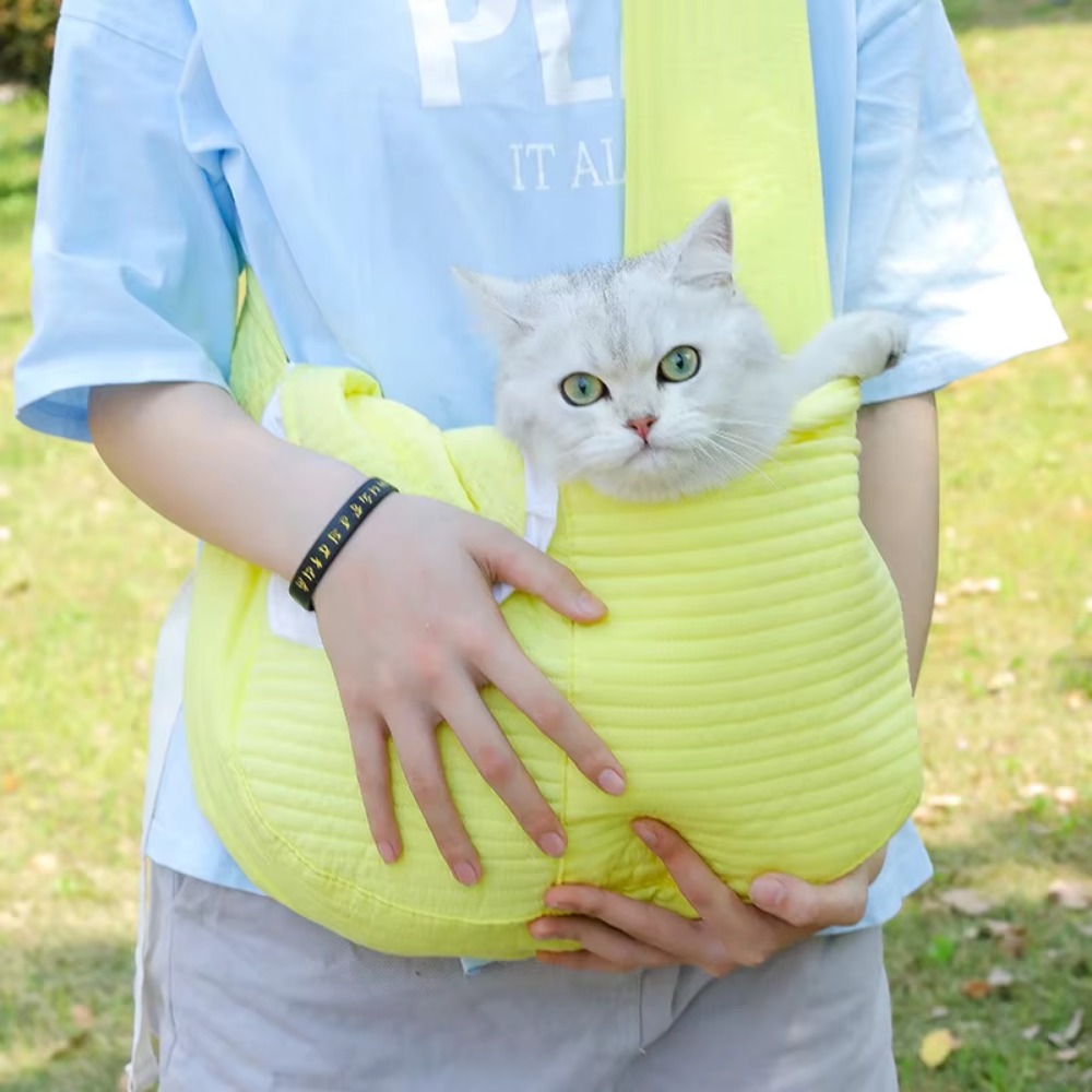 Portable Handmade Pet Backpack Comfortable Breathable Dog Bag Soft Cat Outing Bag Spring/Summer