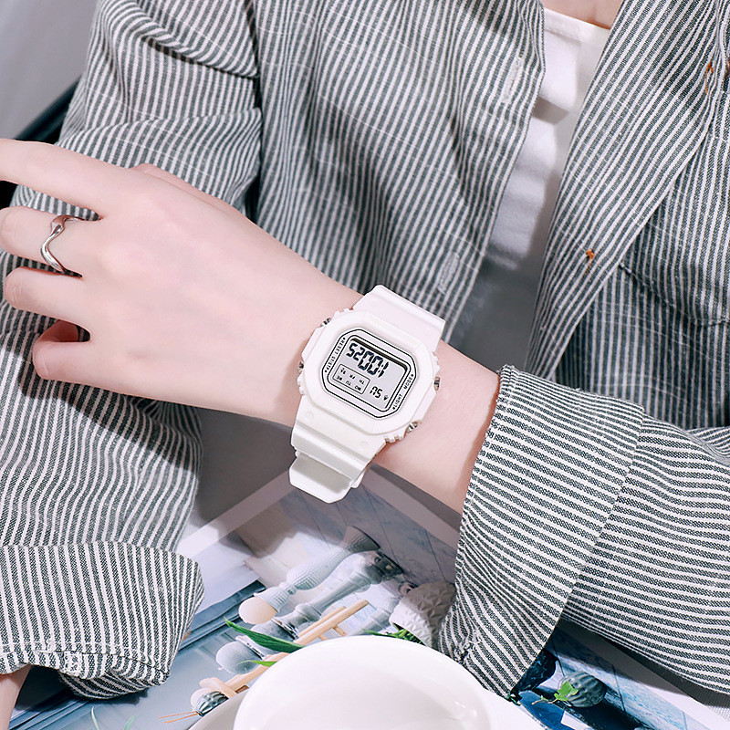 NEW Baby Student Watches LED Kids Fashion Girls Boys Watches Square Sports Digital Kids Waterproof Simple Clock Monte