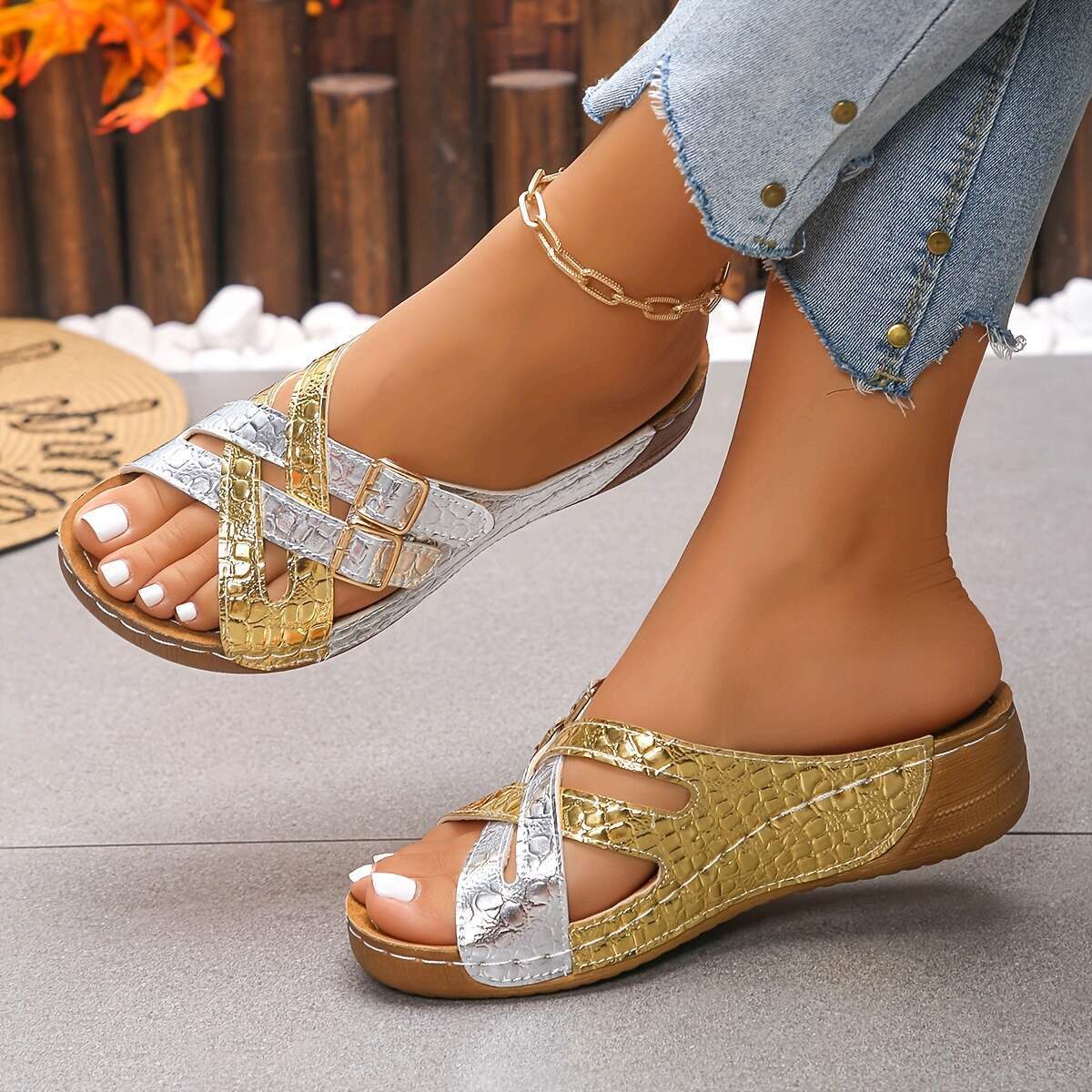 Summer European and American Slippers Womens Color Block Sandals Golden Siery Beach Shoes Large Size Casual Wear Thick Sole Anti-slip 4243