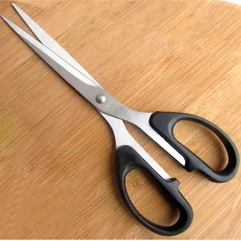 17 CM Length Very Sharp Scissor For All Purpose ( Cutting Paper, Cloths, Hair Many More)