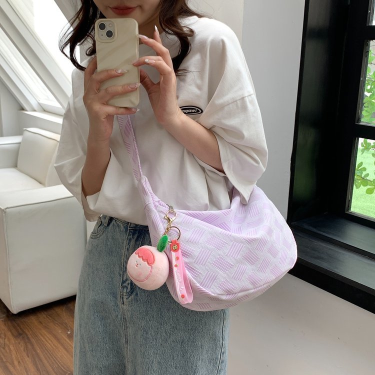 Dumpling Bag Small Bag Bag Women's 2023 Summer New Travel Travel Crossbody Bag Ins Simple Large Capacity Armpit Bag