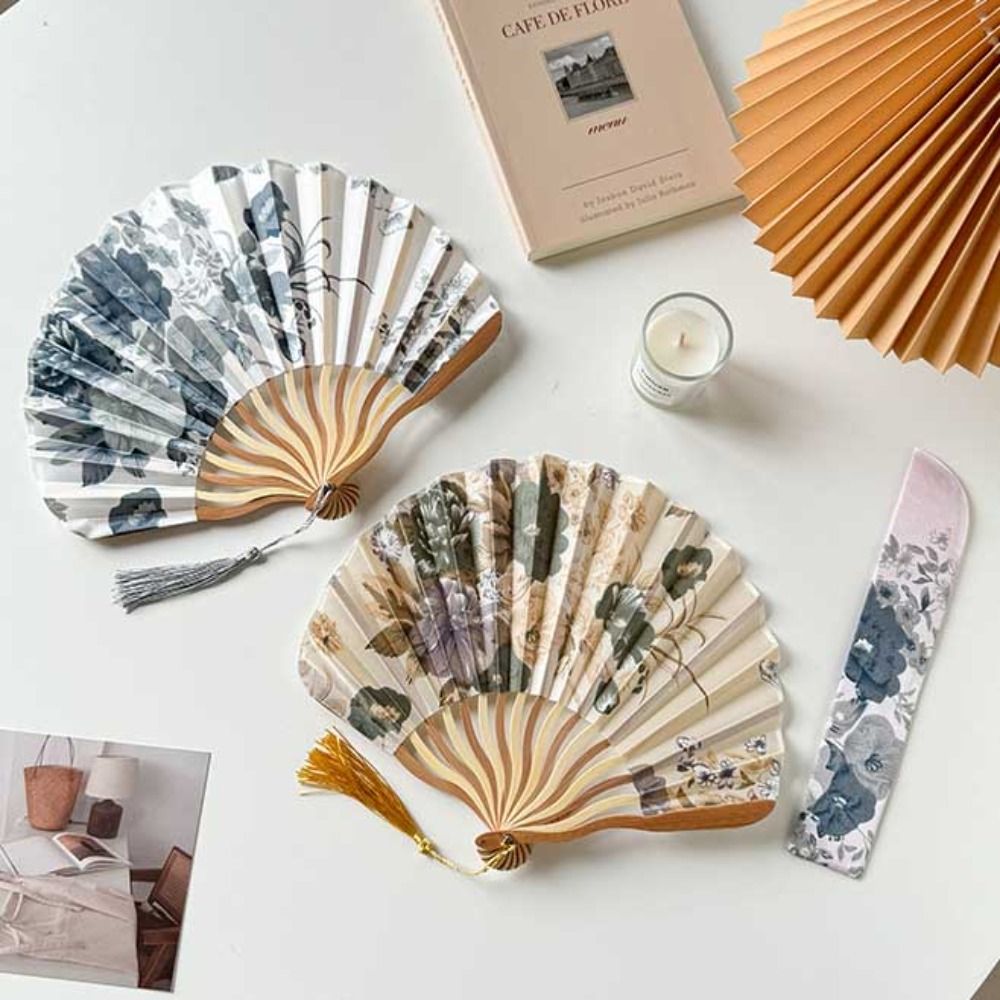 New Chinese Style Hand Fold Fan Woman Men Portable Silk Flower Folding Fan Living Room Cabinet Decor Dance Props Retro Shell Fan