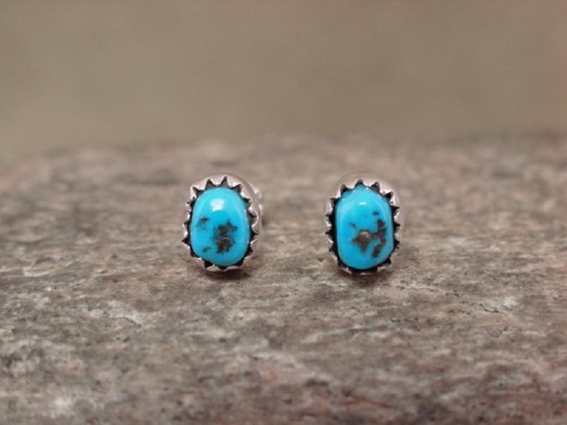 【Happy LifeStore】Vintage Oval Blue Stone Stud Earrings Wo Silver Ethnic Jewelry Turquoises Dot Post Earrings Mujer