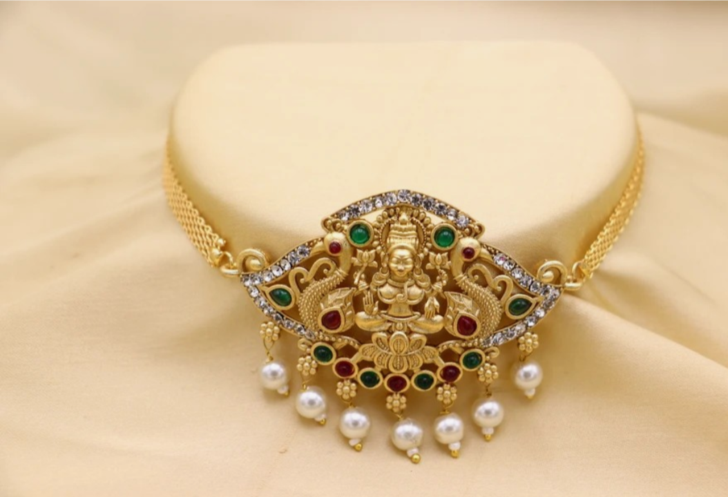 Alloy Gold-plated Multicolor Jewel Set (Pack of 1)