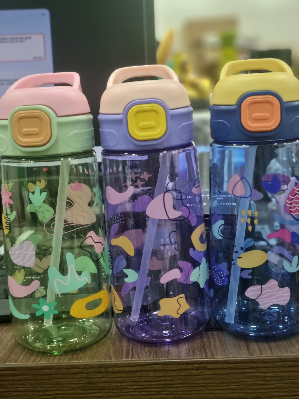 550ml cute kids ocean Summer cartoon water bottle for Children outdoor portable plastic water bottle with straw for student