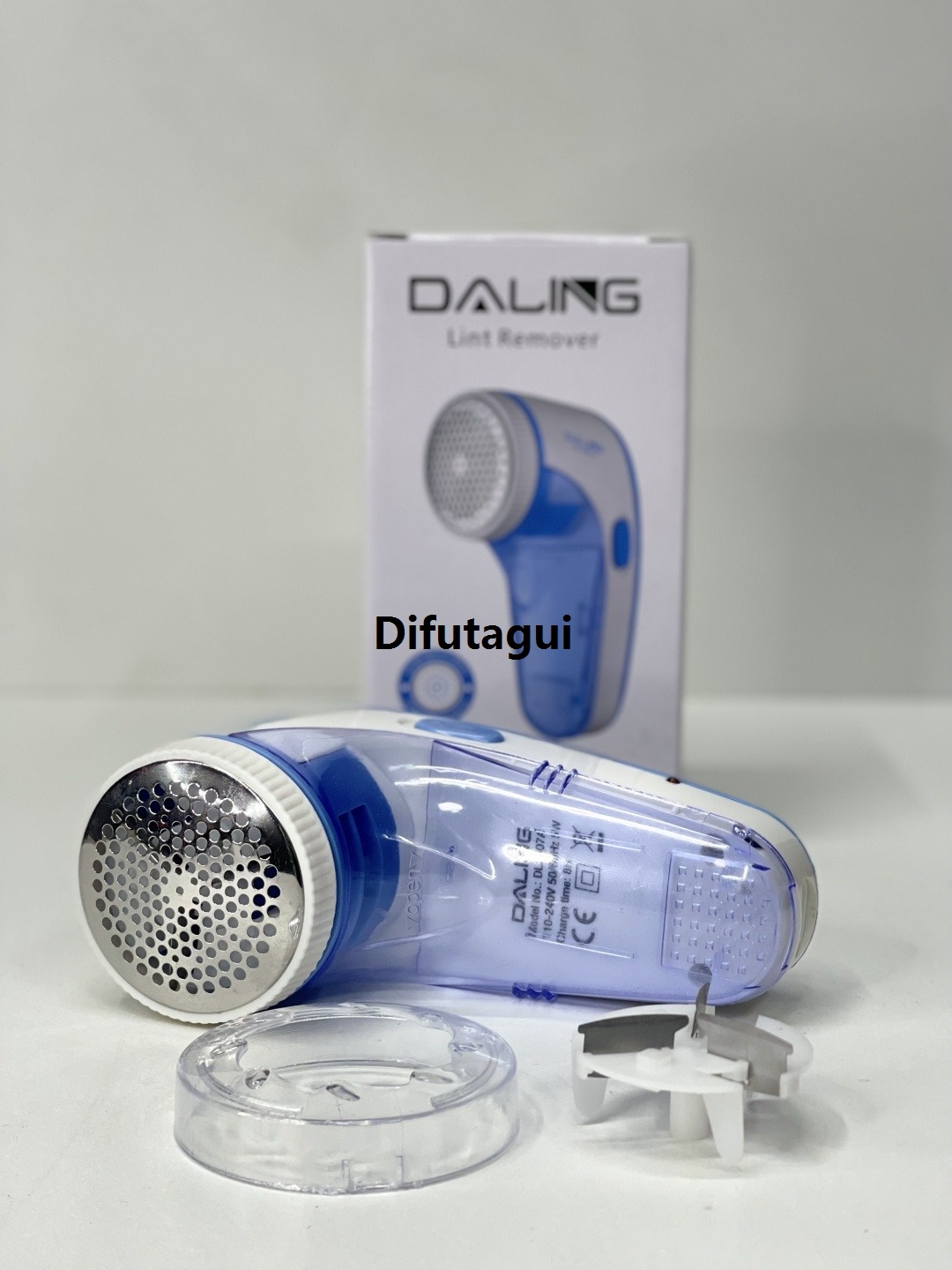 Difutagui New style DALING Rechargeable Lint Remover DL-2007A, Lint Shaver pet hair remover 2025 Extra Shaving Surface, Perfect for Traveling, Replaceable Blade, Cord Operation