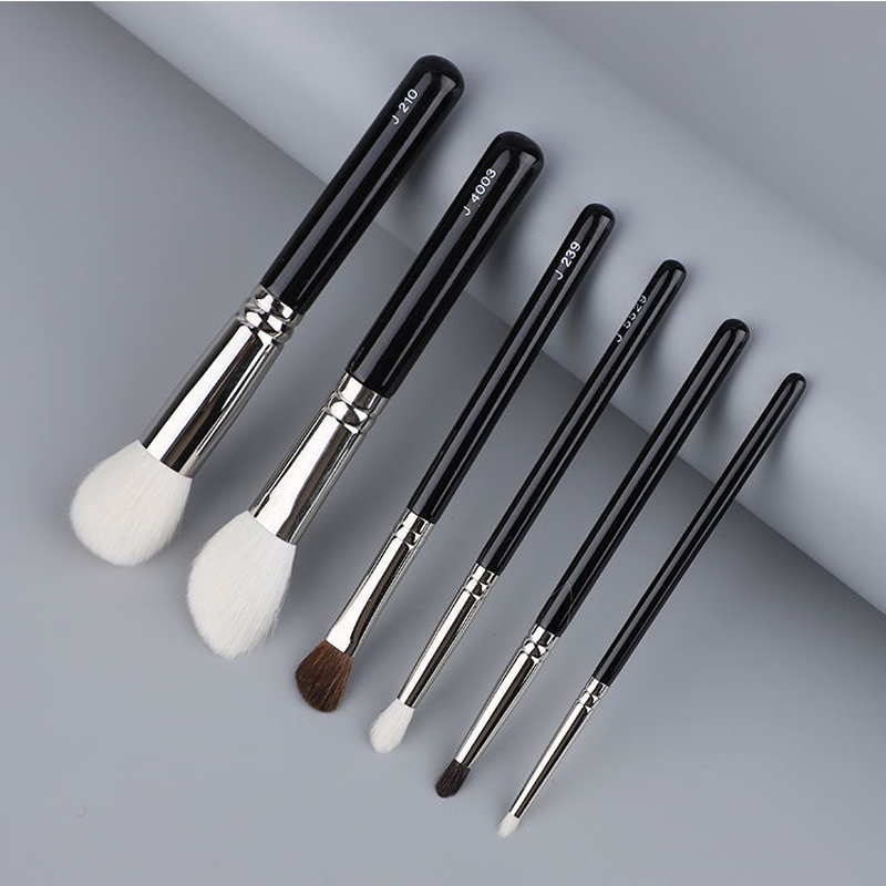 Wenefang 1pc Goat hair Round Blush Makeup brushes Angled sculpting Make up brush contour eyeshadow small smudge eye detail pointed shadow