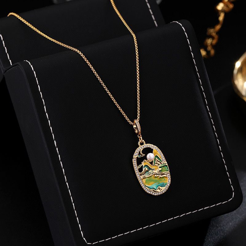 【Top Picks】High Version Real Gold Electroplating Commuter All-match Island Fake Wind Oil Painting New Chinese Pendant Pearl Necklace Women
