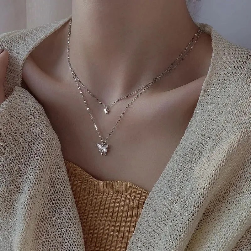 Elegant Double Layered Butterfly Pendant Necklace with Sparkling Rhinestones, Vintage Minimalist Style for Casual Attire