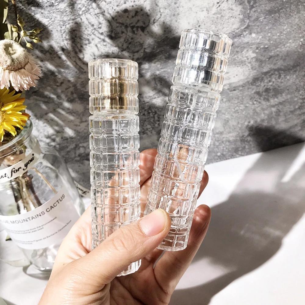 Portable Spray Bottle Thick Bottom Perfume Bottle 50ml Glass Cosmetic Container for Gift Daily Use On-The-Go