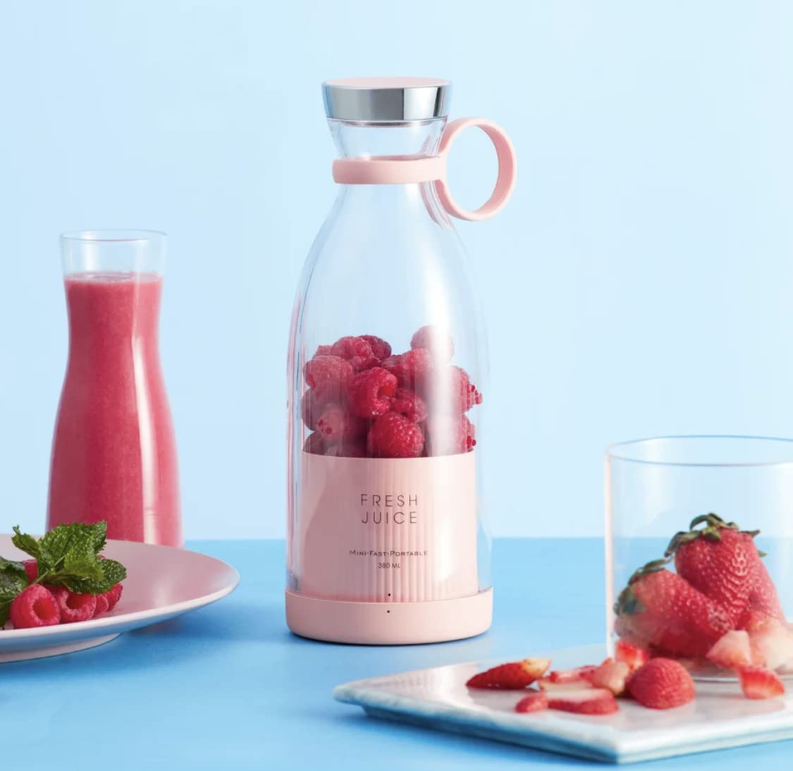 Portable USB Rechargeable Electric Mini Juicer Blender Smoothie Maker Fruit Extractor Pack of 1 Pcs ( 380 ml ) BOS
