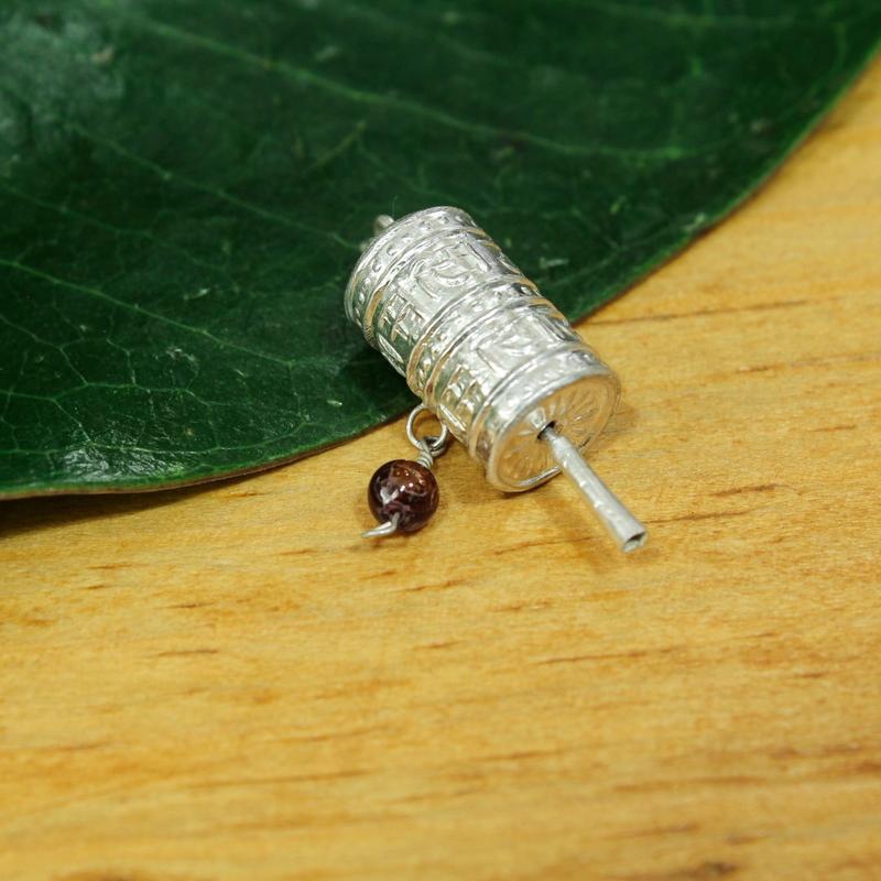Pure Silver Prayer Wheel Design Pendant For Women-0.88G