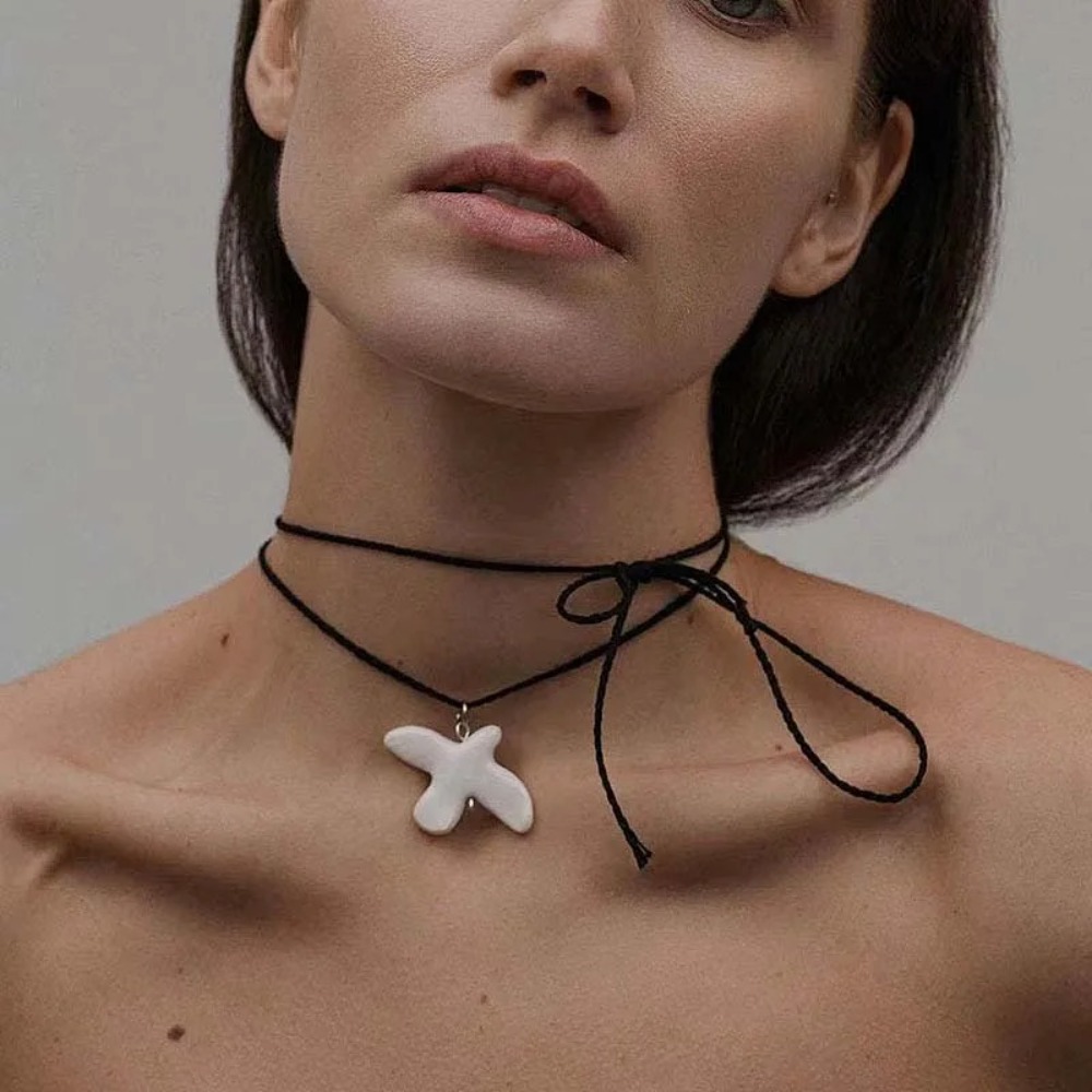 New White Peace Dove Pendant Vintage Geometric Round Necklace Ear Hoop Metal Earrings for Women