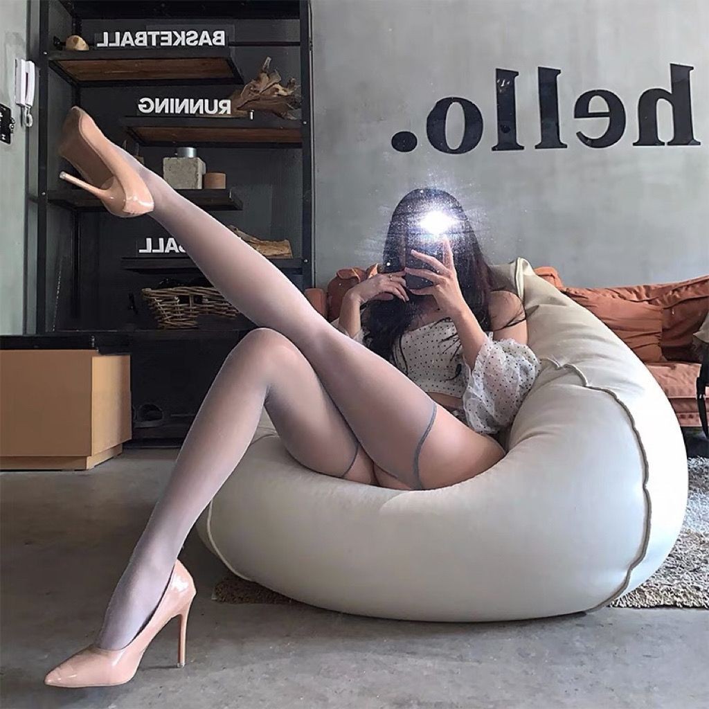 Suspenders integrated ultra-thin glitter stockings silver silk bright stockings women's thin silver silk pearlescent anti-hook silk dazzling socks