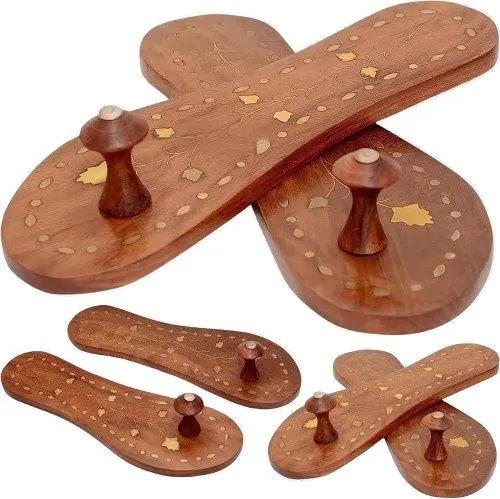 Wooden Khadau Slippers For Daily Use