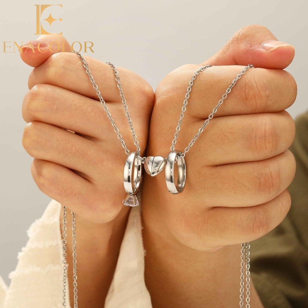Enacolor 2Pcs/Set Couple Necklace Heart Romantic Ring Pendant Magnetic Love Set