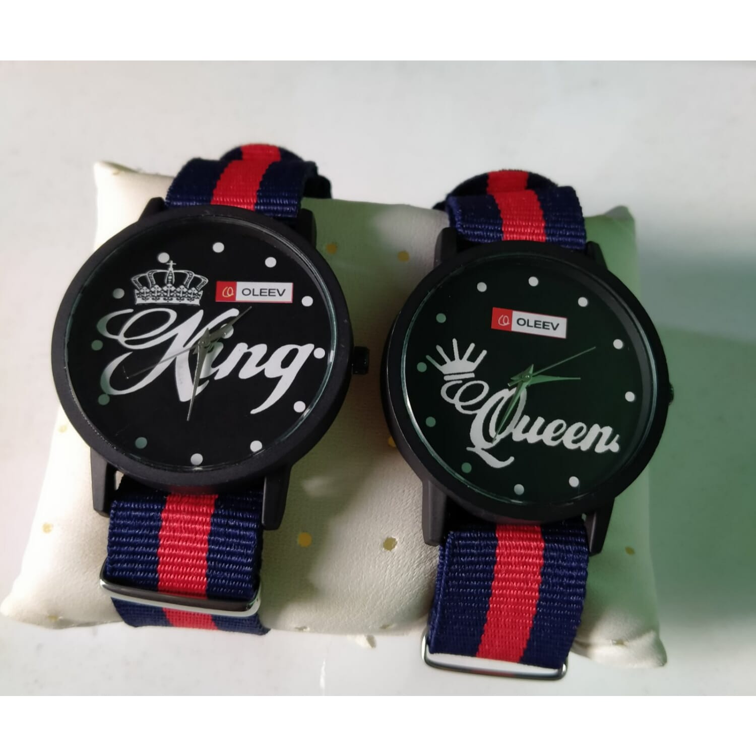 Fashionable Round Dial Black King/Queen Couple Watches For Him/Her