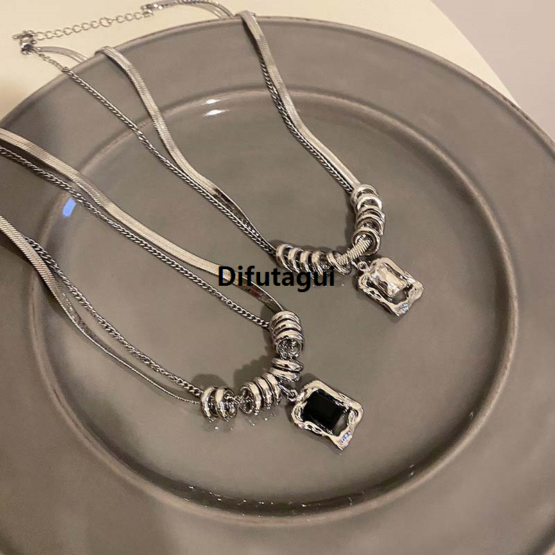 Difutagui Punk Hip Hop Double Layer Square Zircon Pendant Necklace For Luxury Women Men Vintage Gothic Sweater Necklace Y2K Jewelry Party