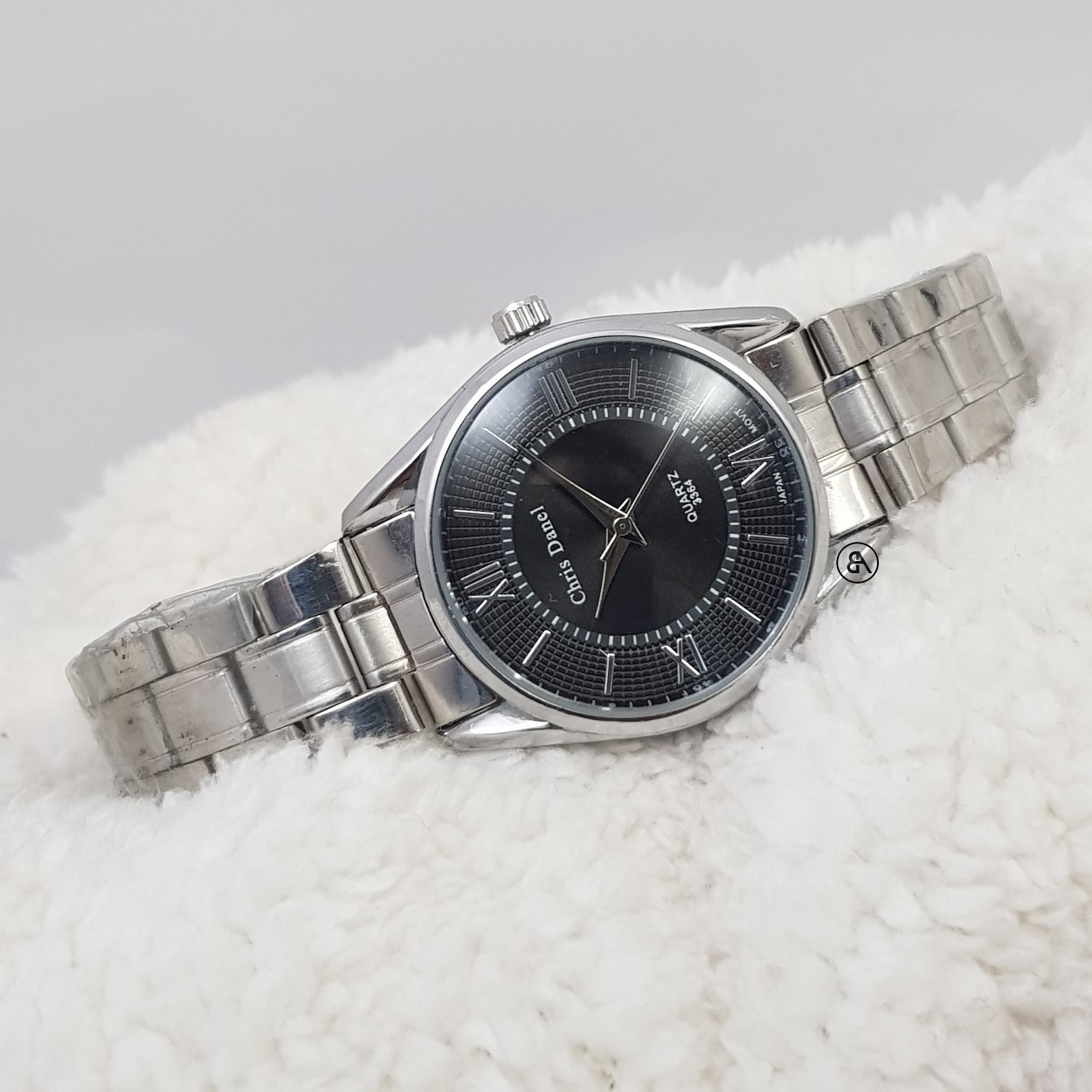 Chris Danel (Cd) Classic Round Slim Dial Design Romantic Couple Watch Analog Watch