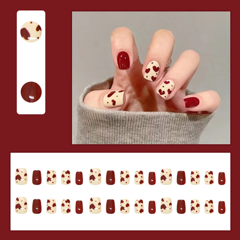24Pcs Short Autumn and Winter Love Fake Nails with Glue DIY Art Design False Nails Stylish Pattern Artificial Nails