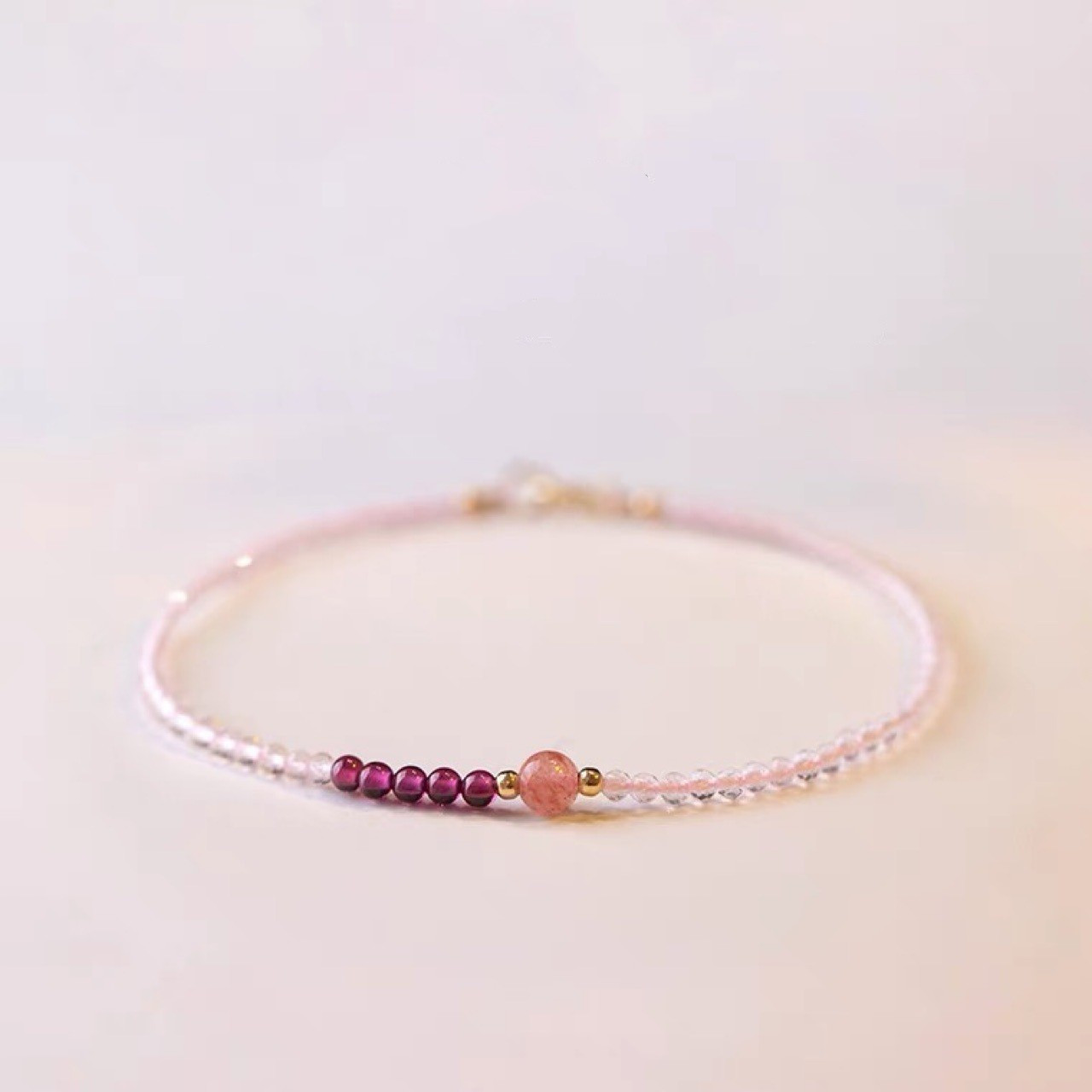 【Special offer】Ultra-fine 3mm Strawberry Crystal White Powder Crystal Bracelet Female 14k Transfer Beads Ultra-fine Summer Design Niche Handmade