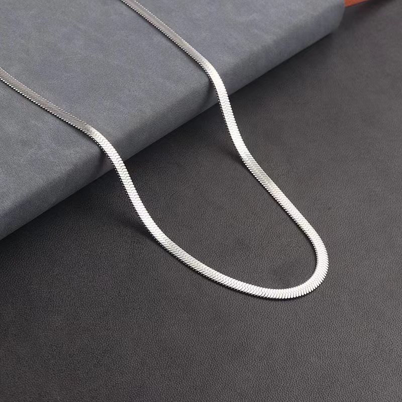 【New arrival】Men's Titanium Steel Snake Bone Chain Niche High-end Stainless Steel Clavicle Chain All-match Women's Necklace Jewelry Accessories