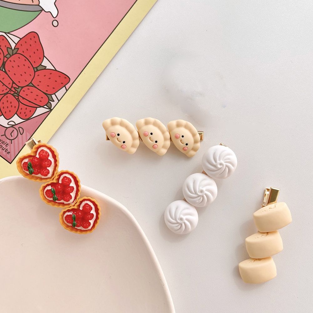 Cartoon Design Funny Strawberry Pie Girls Dumpling Steamed Bun Hair Clip Women Hair Accessories Resin Duckbill Clip Simulated Food Hairpin