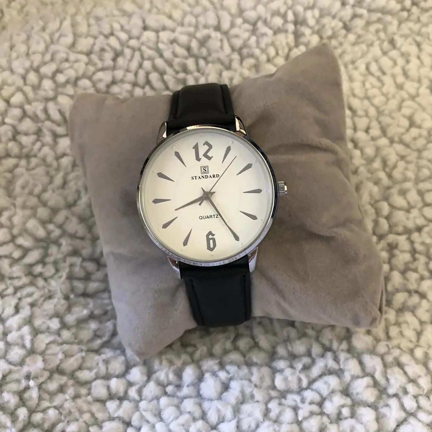 STANDARD Stylish Casual Quartz Luxury Fashionable Genuine Leather Watch For Women