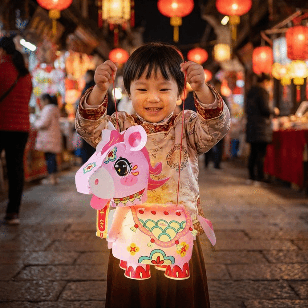 Creative PVC Horse Year Decorative Lantern Cartoon Pony Waterproof Mid-Autumn Lantern Chinese Style Portable DIY Pony Lanterns Party Lamps