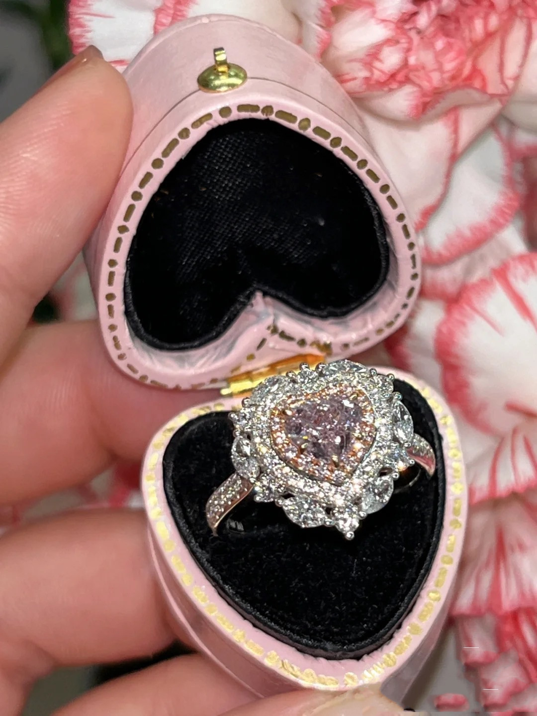 【Innovative designs】pink diamond ring romantic sweet couple female versatile fashion love wedding ring girlfriends gift