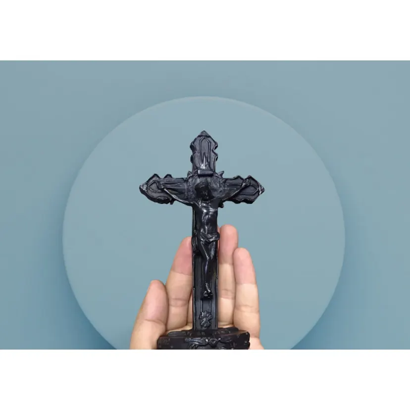 Unbreakable 6 Inch Jesus Christ Statue For Home, Office And Car Decoration
