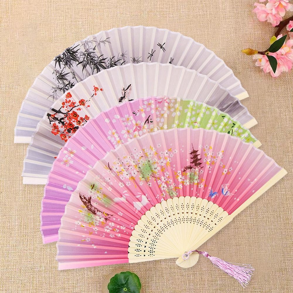 Elegent Chinese Style Plum Blossom Fan Cloth Plastic Antique Folding Fan Dance Performance Props Home Decoration Dance Fan