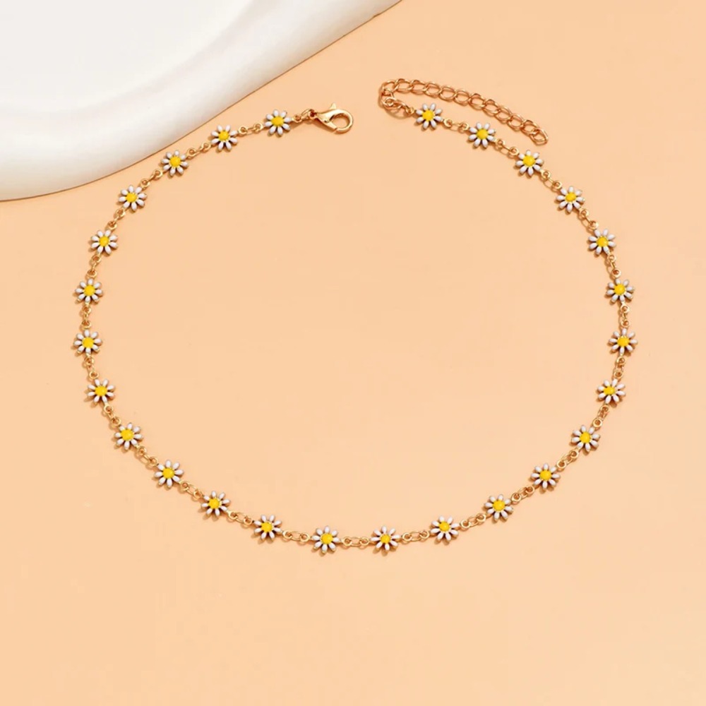 Durable Pendant Flower Daisy Clavicle Chain Necklace Jewelry Alloy Jewelry Gift Flower Decoration Ladies Cute Daisy Neck Chain