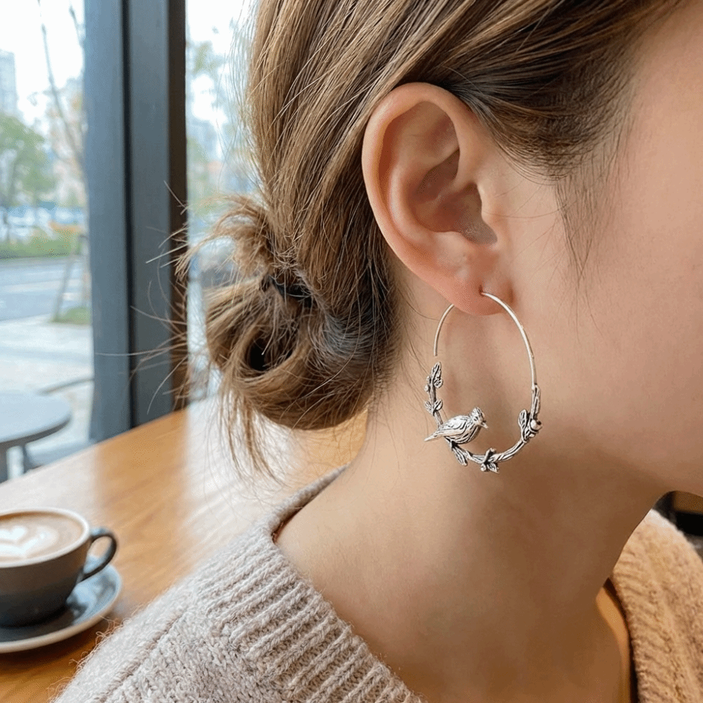 New Green Color Vintage Beetles Earrings Color Classic Insect Animal Earrings Trendy Round Shape Bird Leaf Earrings Wedding