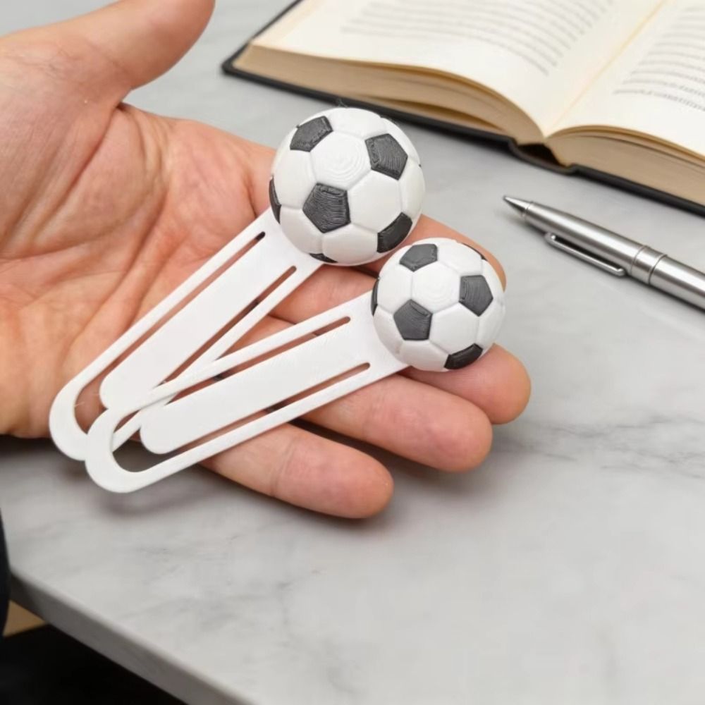 Daily Fun Reading Stylish Design 3D Football Bookmarks High-Value Unique Decorative Football Bookmark 3D Printed Lightweight Portable Cartoon Stationery Office Memo